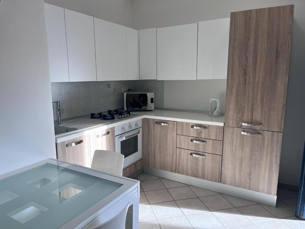 Appartamento Con Piscina Валедория Екстериор снимка