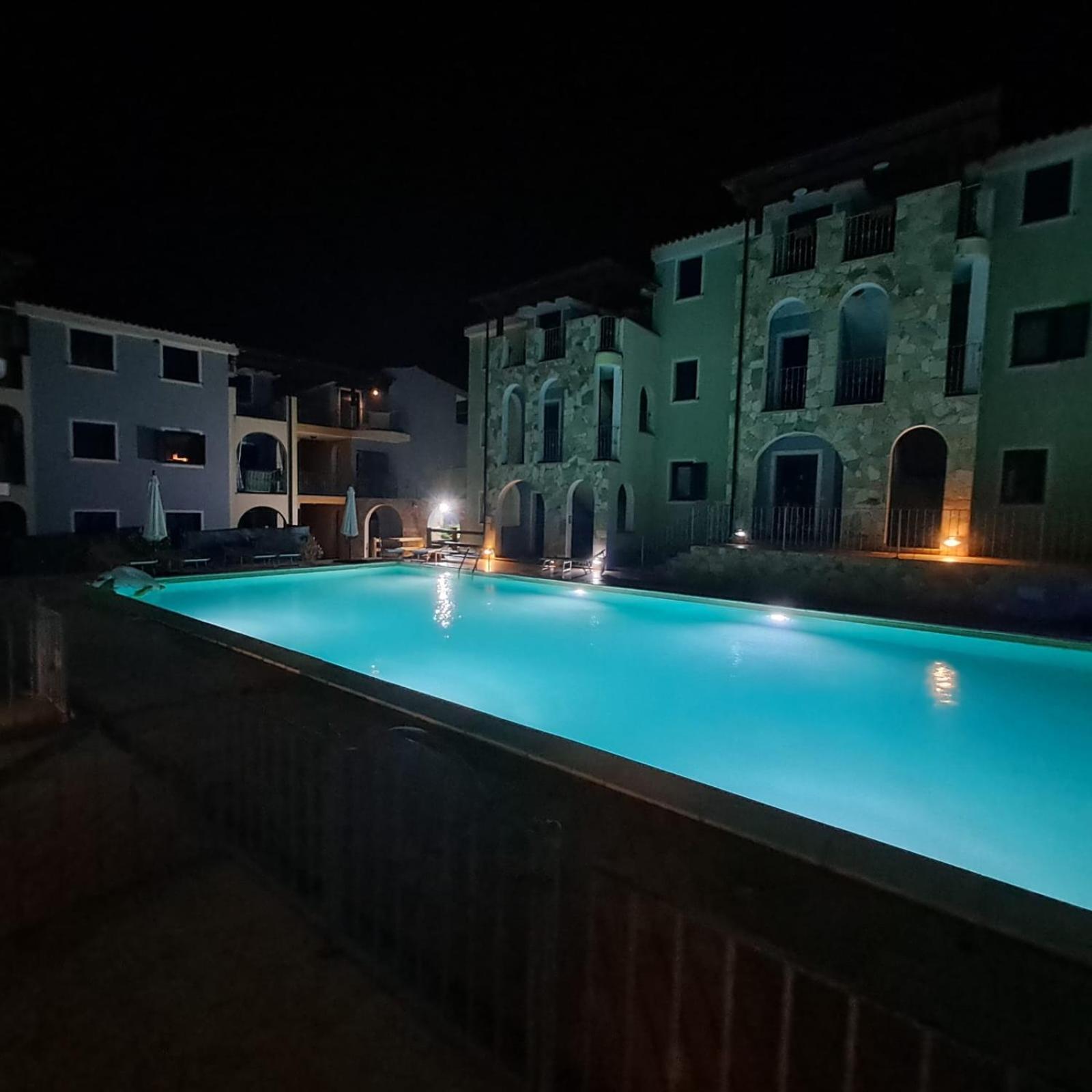 Appartamento Con Piscina Валедория Екстериор снимка